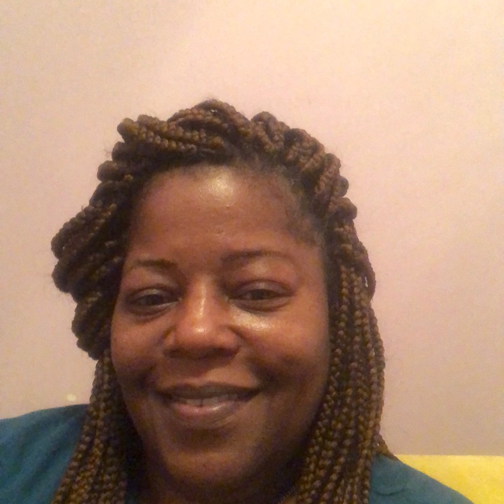 Meet your Posher, Tonia